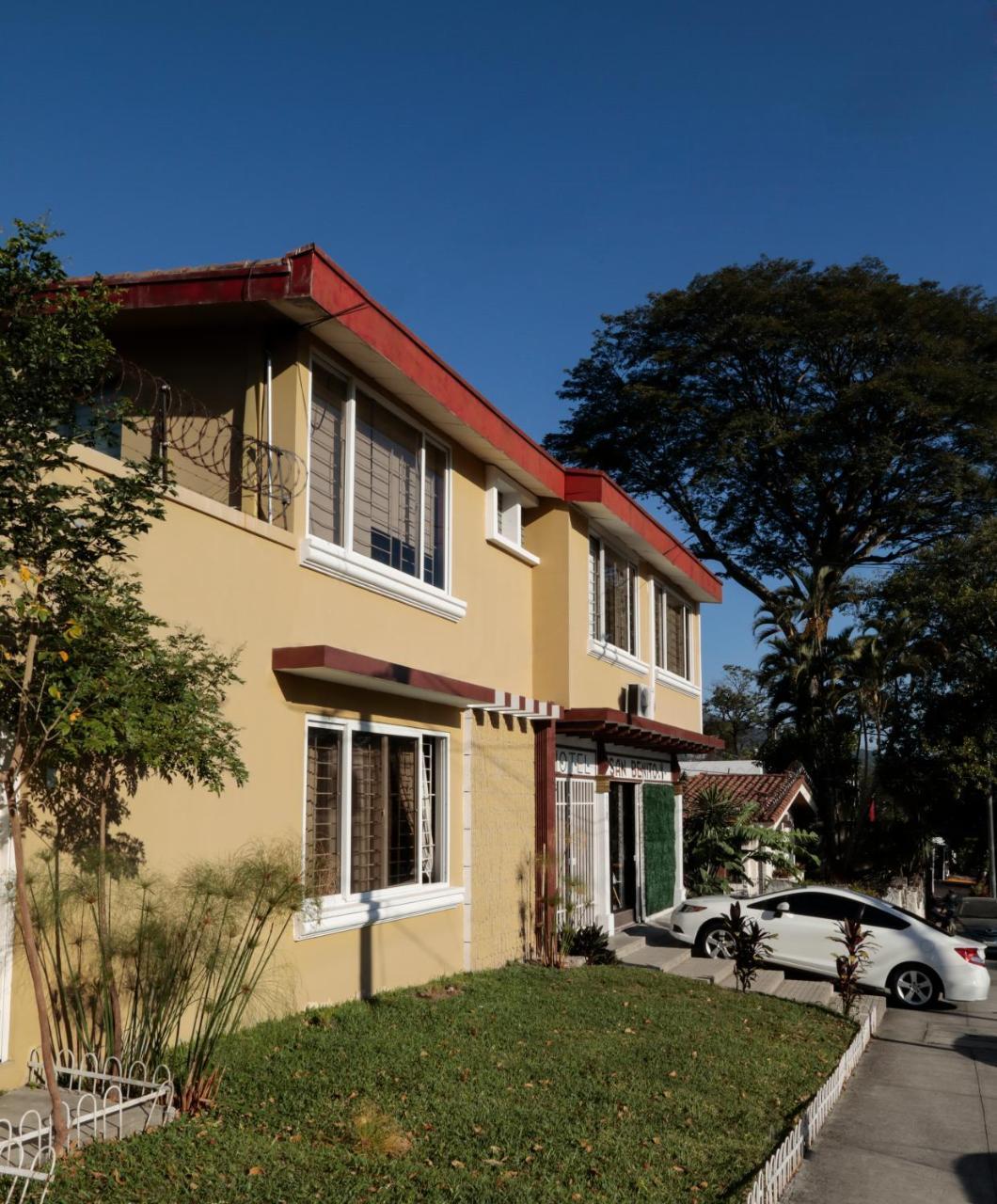 Hostal San Benito San Salvador Dış mekan fotoğraf